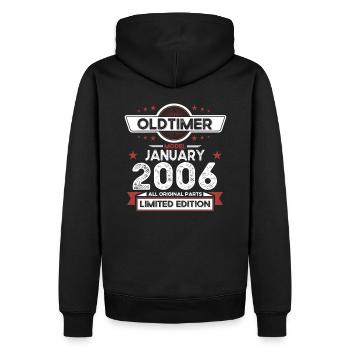 18. Geburtstag Oldtimer Januar Jahrgang 2006 - Männer Premium Bio Hoodie - Schwarz - Hinten - Nico (187cm)