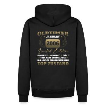 18. Geburtstag Oldtimer Januar Jahrgang 2006 - Männer Premium Bio Hoodie - Schwarz - Hinten - Nico (187cm)