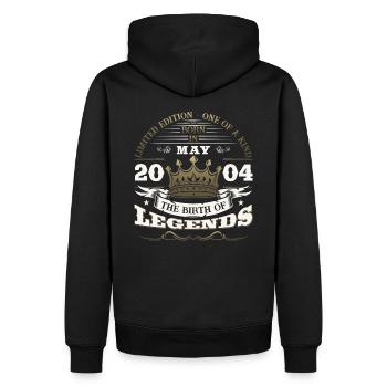 Legende Mai 2004 Jahrgang 2004 Geburtstag 2004 - Männer Premium Bio Hoodie - Schwarz - Hinten - Nico (187cm)
