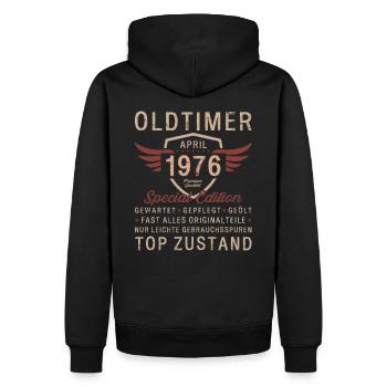 50. Geburtstag Oldtimer April Jahrgang 1976 - Männer Premium Bio Hoodie - Schwarz - Hinten - Nico (187cm)