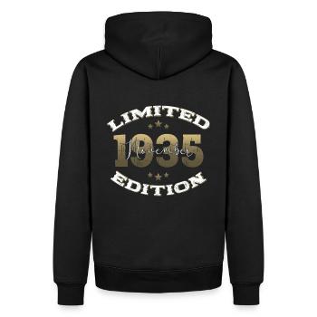 90e anniversaire Original novembre 1935 Volume 35 - Sweat à capuche Premium bio Homme - noir - Dos - Nico (187cm)