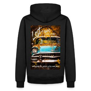 Lost places car by ART8NS - Art ON Streetwear - Männer Premium Bio Hoodie - Schwarz - Hinten - Nico (187cm)