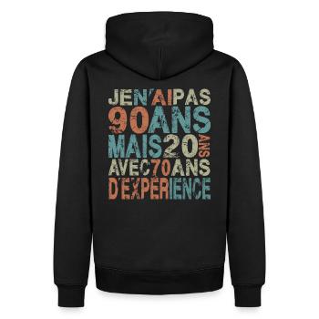 Ich bin nicht 90 Jahre alt, 90 Jahre Geburtstagsgeschenk - Männer Premium Bio Hoodie - Schwarz - Hinten - Nico (187cm)
