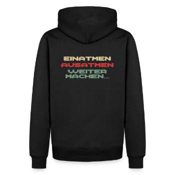 EINATMEN AUSATMEN WEITERMACHEN - STARKE NERVEN - Männer Premium Bio Hoodie - Schwarz - Hinten - Nico (187cm)