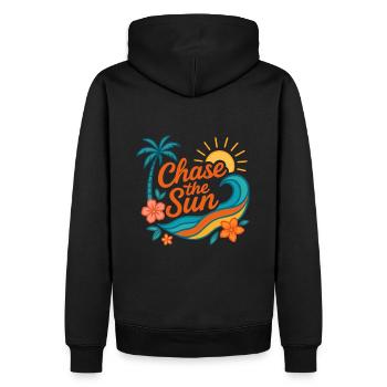 chase the sun | Sommer Design - Männer Premium Bio Hoodie - Schwarz - Hinten - Nico (187cm)
