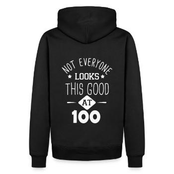 Nicht jeder – sieht mit 100 Jahren so gut aus - Männer Premium Bio Hoodie - Schwarz - Hinten - Nico (187cm)