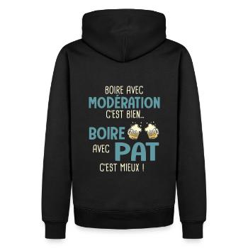 patrick patrice boire avec pat c'est mieux - Sweat à capuche Premium bio Homme - noir - Dos - Nico (187cm)