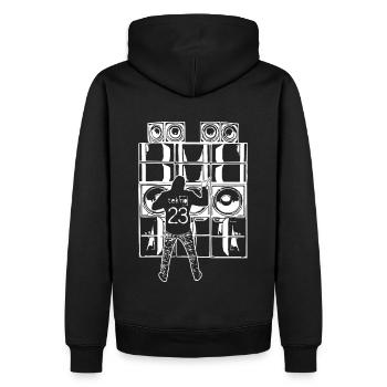 TEKNO 23 SOUNDSYSTEM - 2022 - Männer Premium Bio Hoodie - Schwarz - Hinten - Nico (187cm)