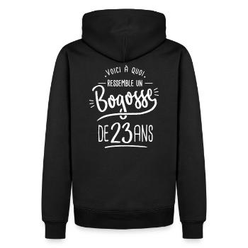 bogosse 23 ans cadeau humour 23e anniversaire - Sweat à capuche Premium bio Homme - noir - Dos - Nico (187cm)