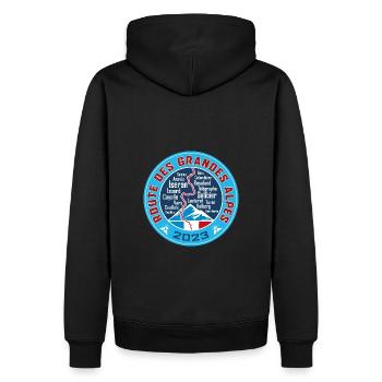 Route des Grandes Alpes V3 | 2023 - Männer Premium Bio Hoodie - Schwarz - Hinten - Nico (187cm)