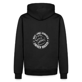 Nicht lange schnacken einfach backen. Bäckermütze - Männer Premium Bio Hoodie - Schwarz - Hinten - Nico (187cm)