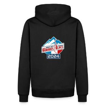 Route des Grandes Alpes Sticker | farbig | 2024 - Männer Premium Bio Hoodie - Schwarz - Hinten - Nico (187cm)