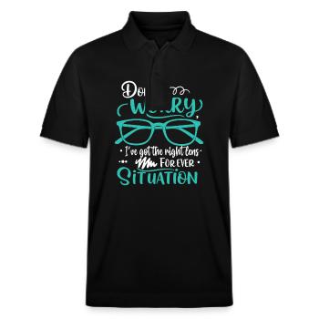 Keine Sorge, ich habe für jeden Sitz das richtige Glas - Stanley/Stella Unisex Bio-Poloshirt PREPSTER - Schwarz - Vorne - Roxy (174cm) & Andy (188cm)