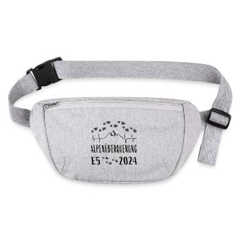 Alpenüberquerung E5 2024 Herzschlag - Stanley/Stella recycelte Gürteltasche - Grau meliert - Vorne