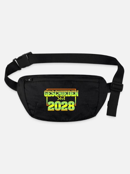 2028 - Stanley/Stella recycelte Gürteltasche - Schwarz - Vorne