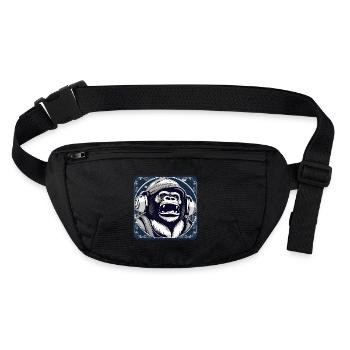 Gorille avec des écouteurs, un chapeau d’hiver et de la neige - Sac banane recyclé Stanley/Stella - noir - Devant