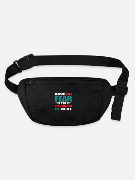 Have no Fear the Betonbauer is here Outfit - Stanley/Stella recycelte Gürteltasche - Schwarz - Vorne