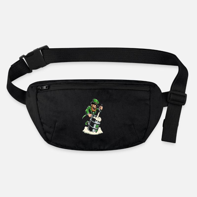 Leprechaun (Irish leprechaun) taps beer Stanley/Stella recycled Hip Bag 