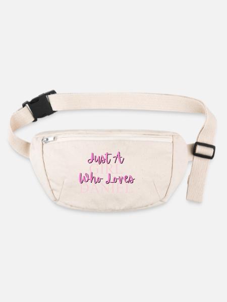 Conception de citation girly inspirante - Sac banane recyclé Stanley/Stella - blanc naturel - Devant