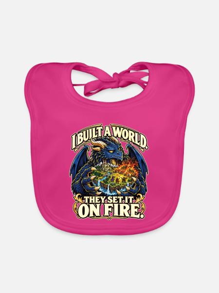 Fantasy RPG – I Built a World They Set It on Fire - Baby Bio-Lätzchen - Fuchsia - Vorne