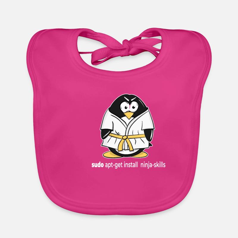 Linux Pinguin installiert seine Ninja Skills mit Baby Bio-Lätzchen