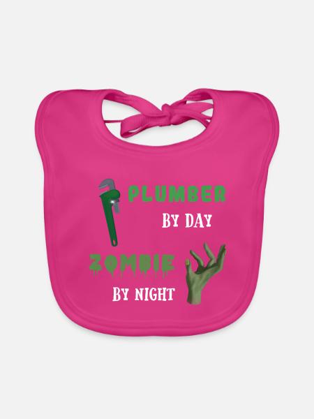 Plumber by day Zombie by night - Rohrzange - Baby Bio-Lätzchen - Fuchsia - Vorne