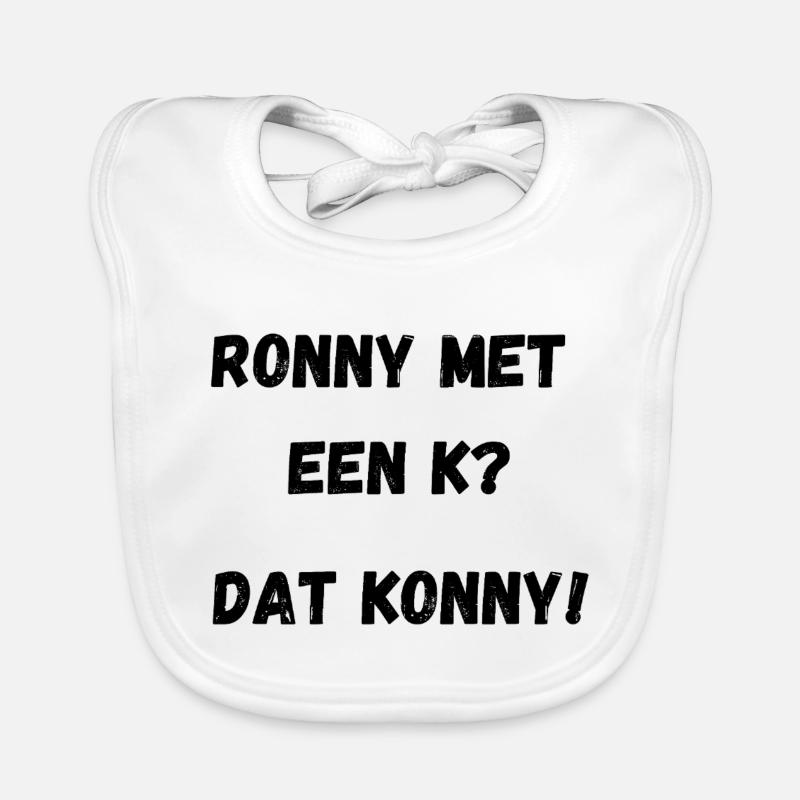 Ronny mit einem K Baby Bio-Lätzchen