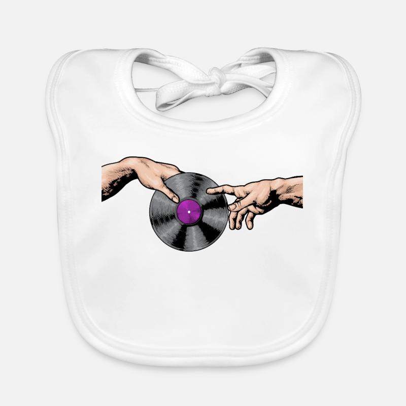 Mains touchant l’art d’un disque vinyle Bavoir bio Bébé