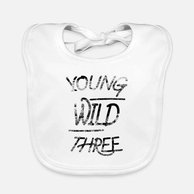 Young Wild & Three, 3. Geburtstag Geburtstagskind Baby Bio-Lätzchen