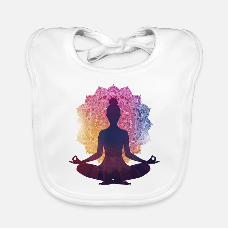 Silence dans la pose : une silhouette de yoga avec Manda Bavoir bio Bébé