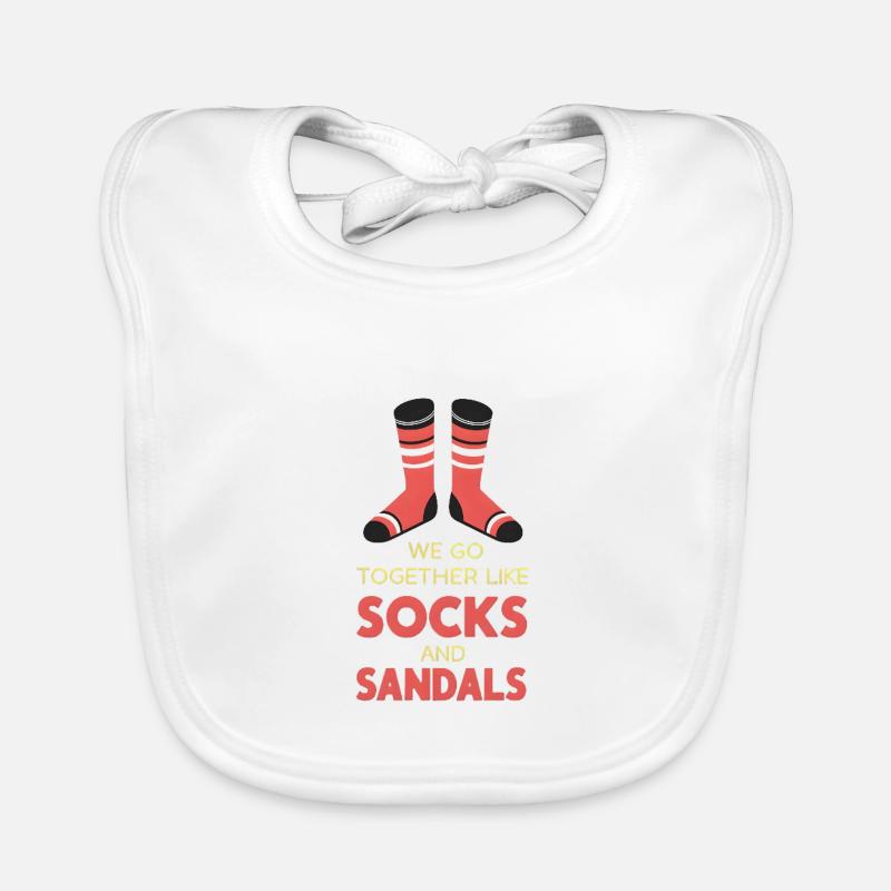 On va ensemble comme des chaussettes et des sandales Bavoir bio Bébé