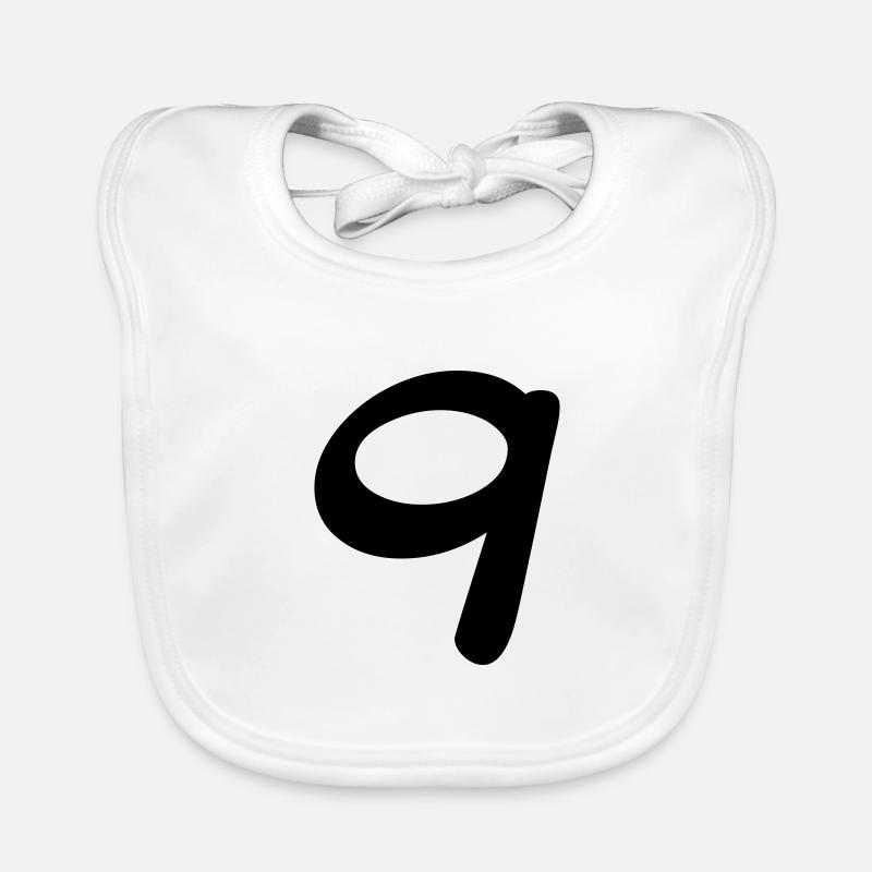 Neun Baby Bio-Lätzchen