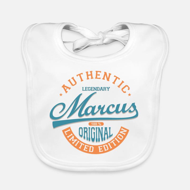 Marcus tshirt cadeau personnalisé prénom Marcus Bavoir bio Bébé
