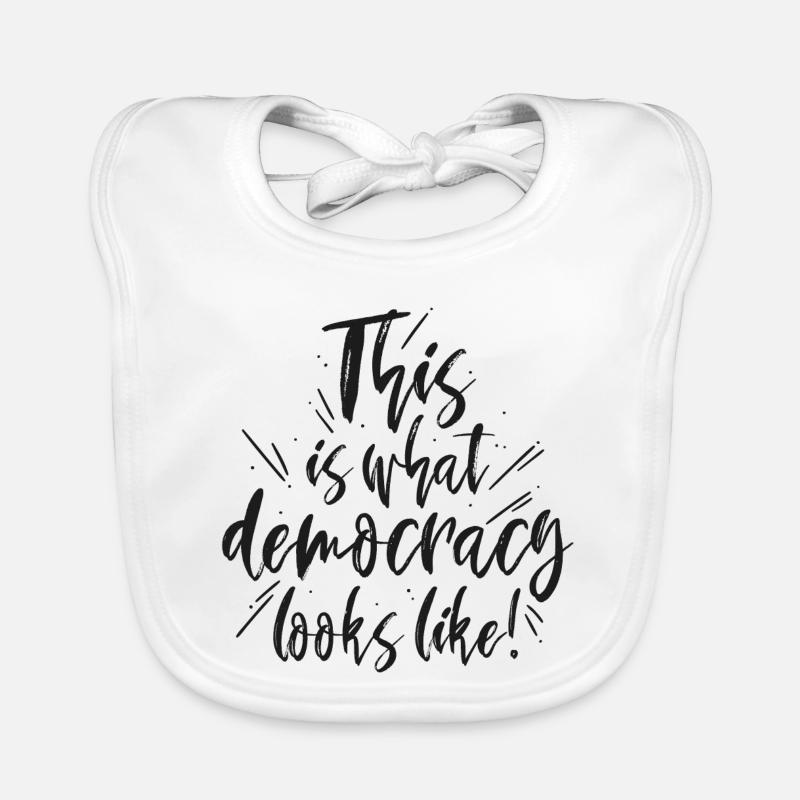 Democracy Baby Bio-Lätzchen