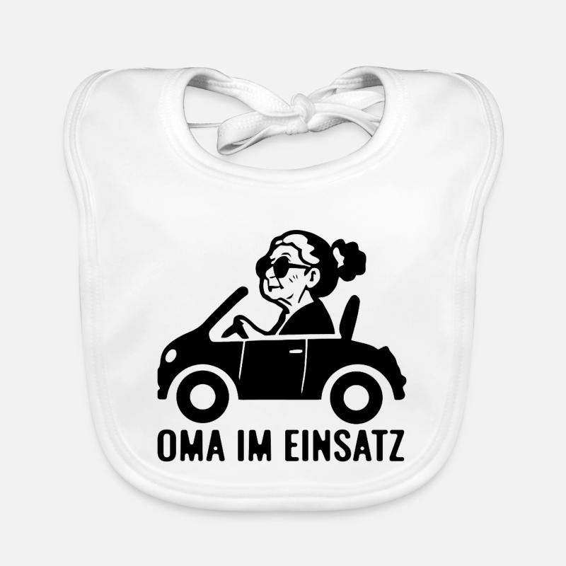 Oma im Einsatz Auto - Baby Bio-Lätzchen - Weiß