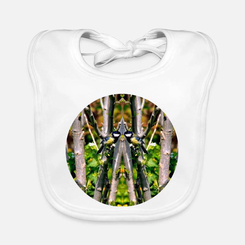 Source du Mandala de la nature dans le parc municipal Bavoir bio Bébé