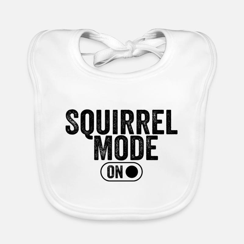Squirrel mode on Bavoir bio Bébé