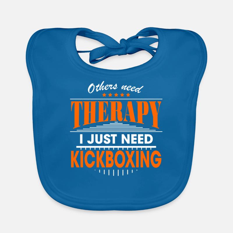 kickboxing is my therapy Baby Bio-Lätzchen