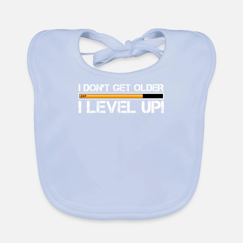 I Don’t Get Older I Level Up Baby Bio-Lätzchen