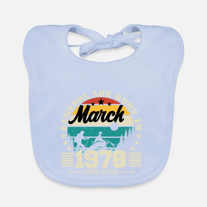 Mars 1978. Cadeau d'anniversaire mars 1978. Bavoir bio Bébé
