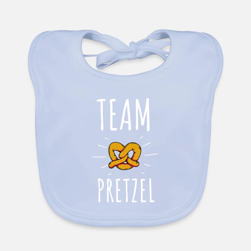 Bretzel Chocolat recouvert De Bretzels Bâtonnets Et Bavoir bio Bébé