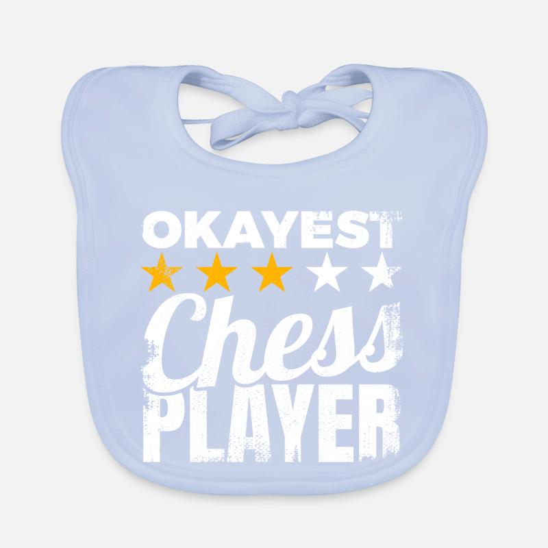 Okayest Chess Player Baby Bio-Lätzchen
