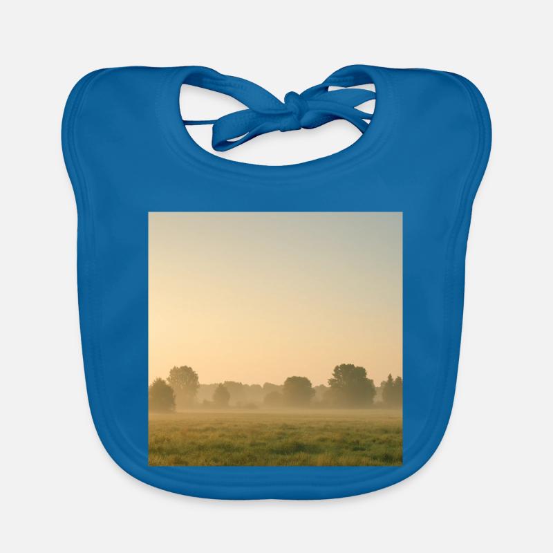 Brouillard matinal sur la prairie dorée Bavoir bio Bébé