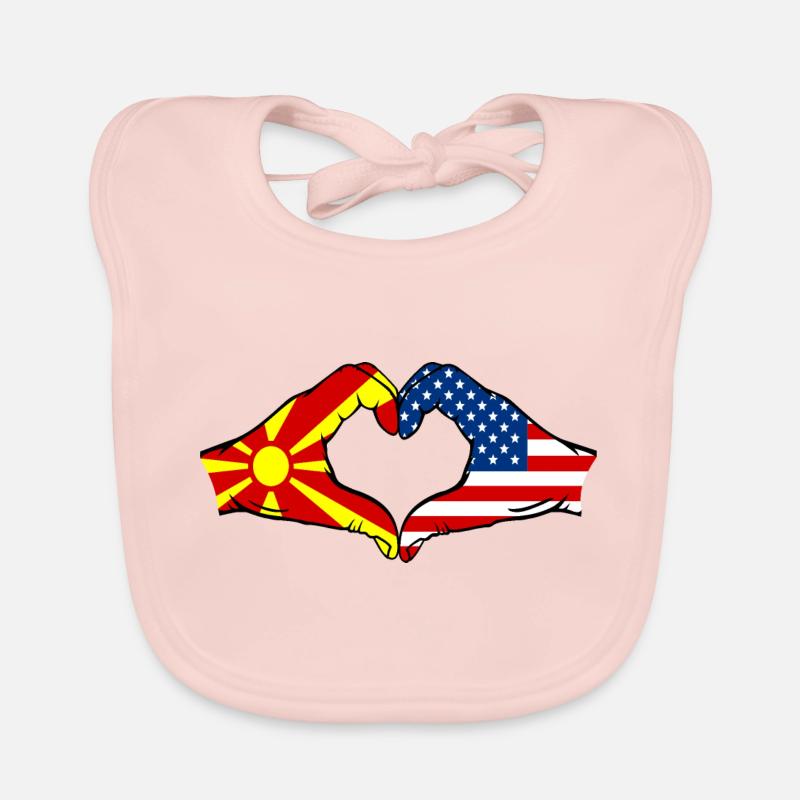 Macédoine États-Unis Drapeau Mains Coeur Forme Bavoir bio Bébé