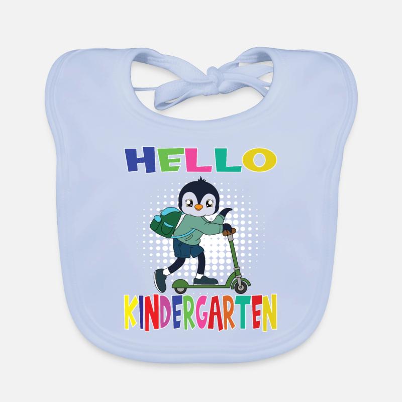 Hello Kindergarten Penguin With Scooter Baby Bio-Lätzchen
