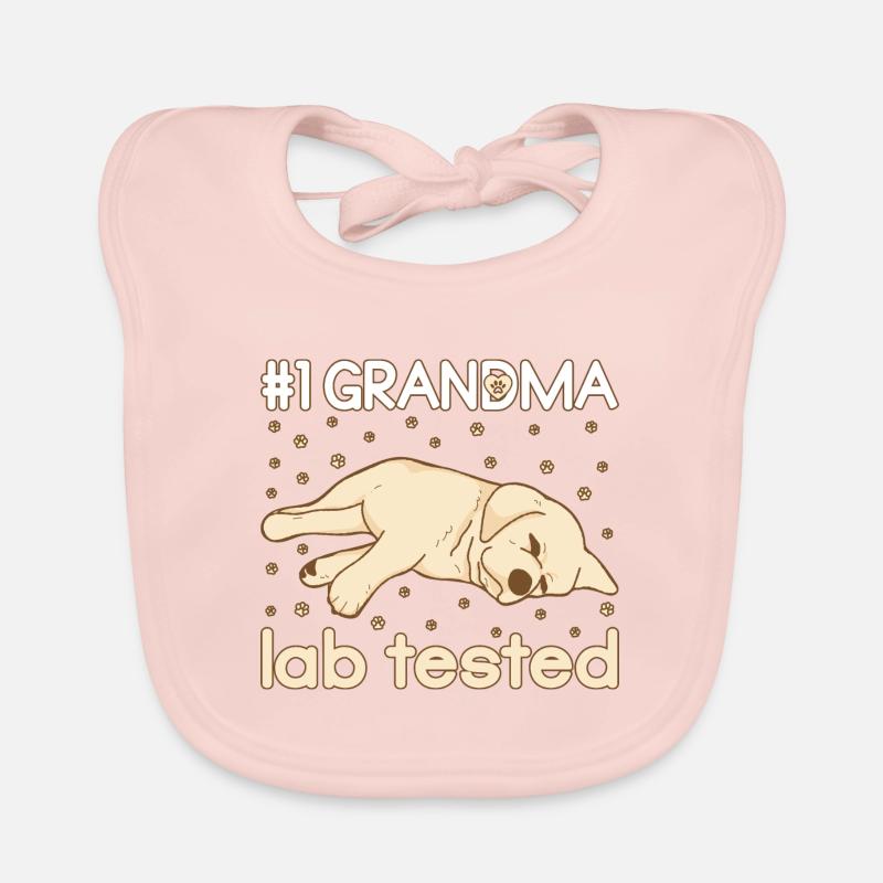 Grand-mère testée en laboratoire Bavoir bio Bébé