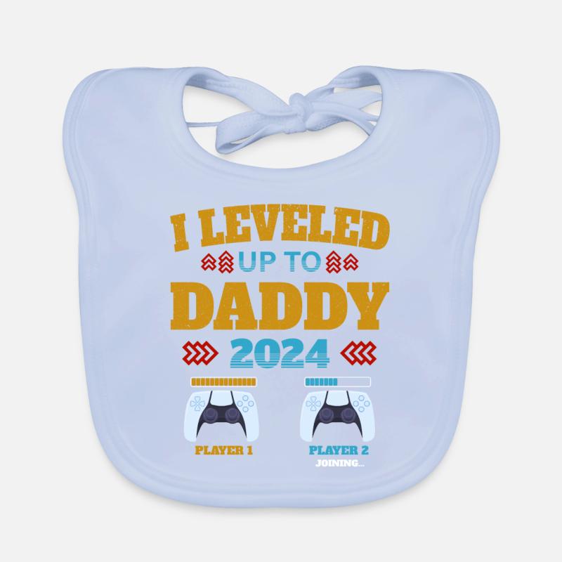 Leveled up à Daddy 2024 Bavoir bio Bébé
