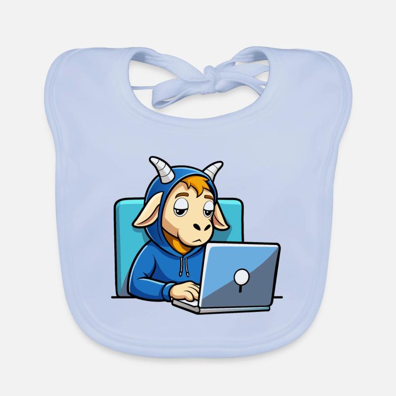 Une mignonne chèvre hacker dort dans un sweat à capuche devant le PC Bavoir bio Bébé