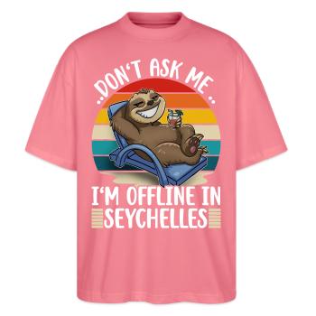 Seychellen Urlaub Reise Faultier - Stanley/Stella Oversized Unisex Bio T-Shirt Blaster 2.0 - Pink  - Vorne - Alina (178cm) & Michal (187cm)