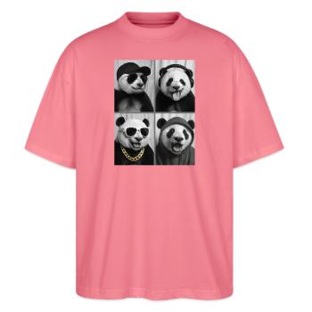 Panda - Stanley/Stella Oversized Unisex Bio T-Shirt Blaster 2.0 - Pink  - Vorne - Alina (178cm) & Michal (187cm)